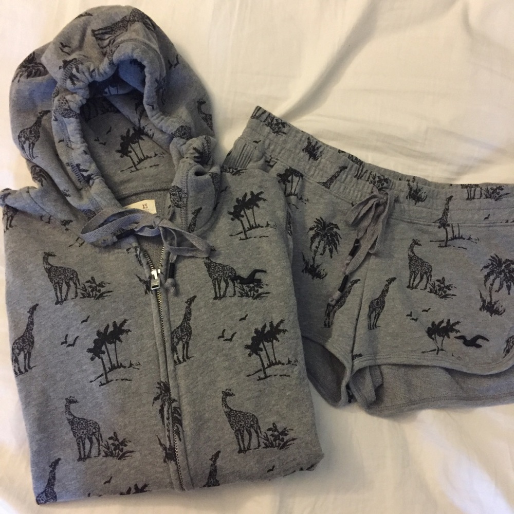 Brand New! Hollister Sweatsuit